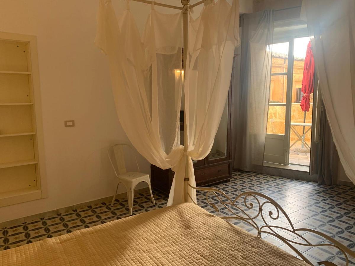 Charme In Centro - Tourist Rental أغريجنتو المظهر الخارجي الصورة