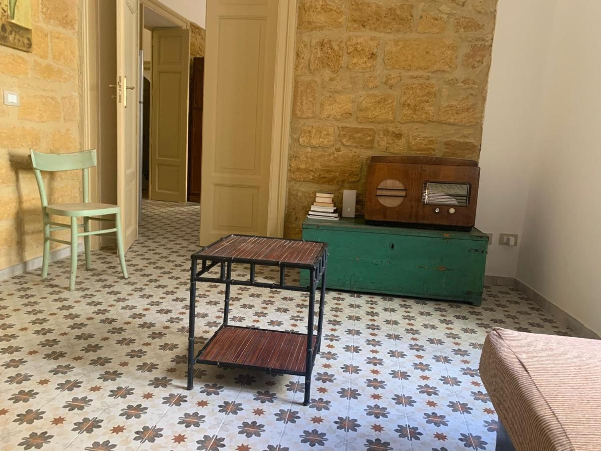 Charme In Centro - Tourist Rental أغريجنتو المظهر الخارجي الصورة