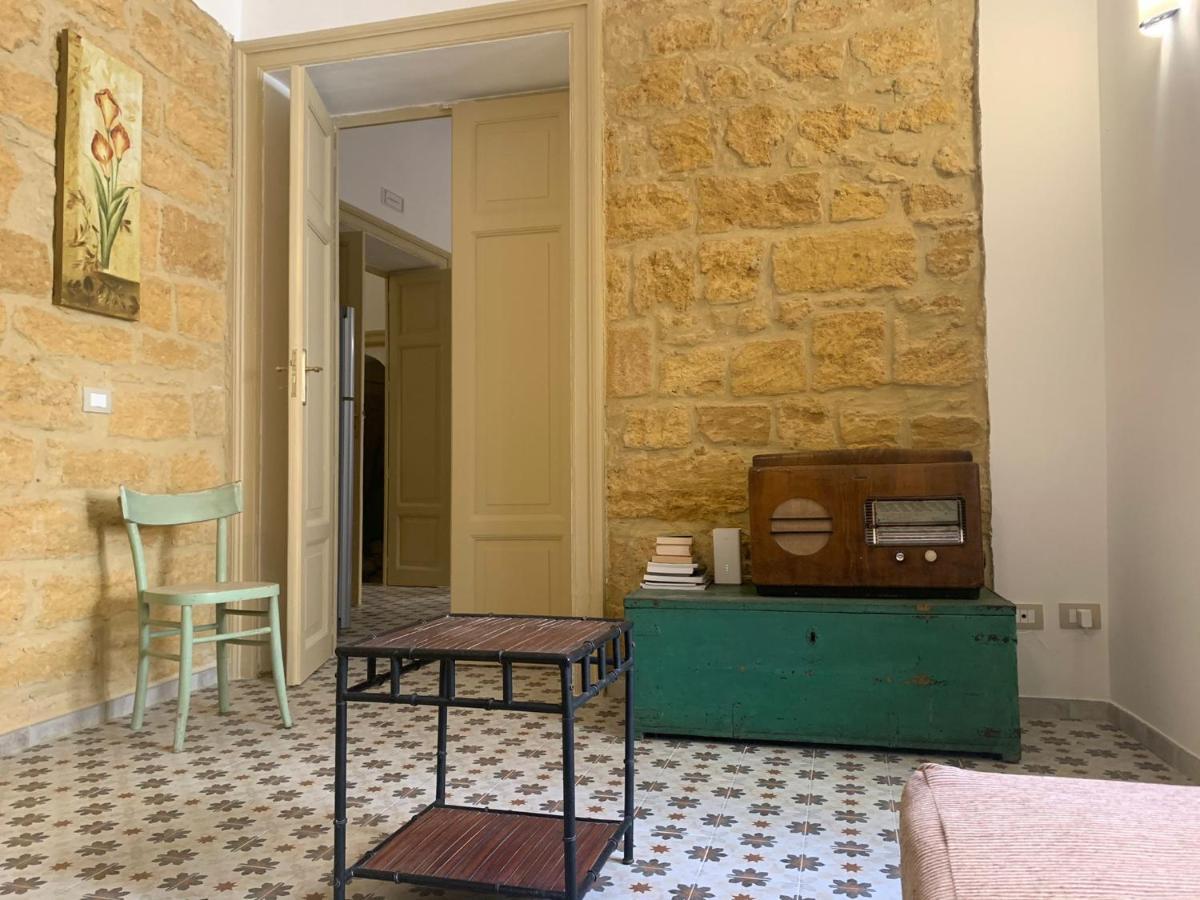 Charme In Centro - Tourist Rental أغريجنتو المظهر الخارجي الصورة