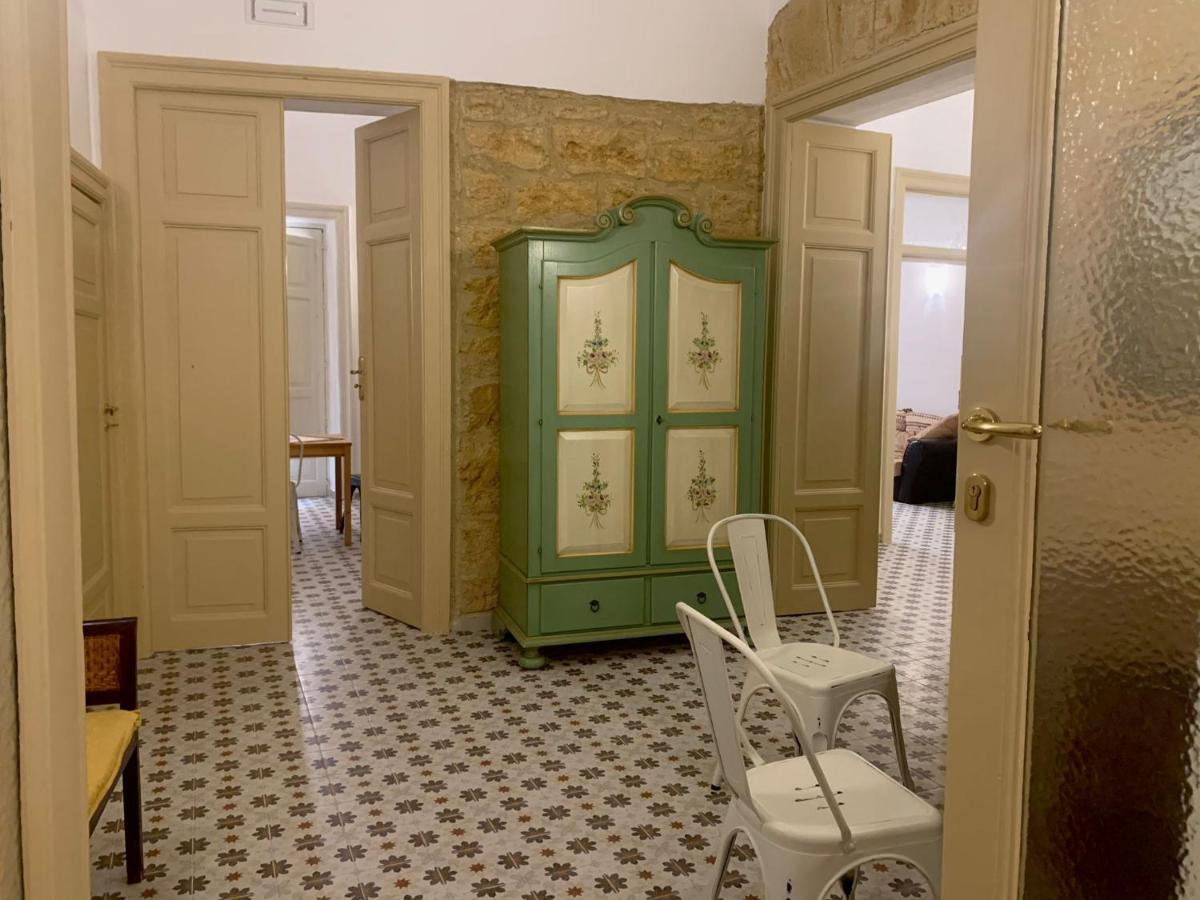 Charme In Centro - Tourist Rental أغريجنتو المظهر الخارجي الصورة