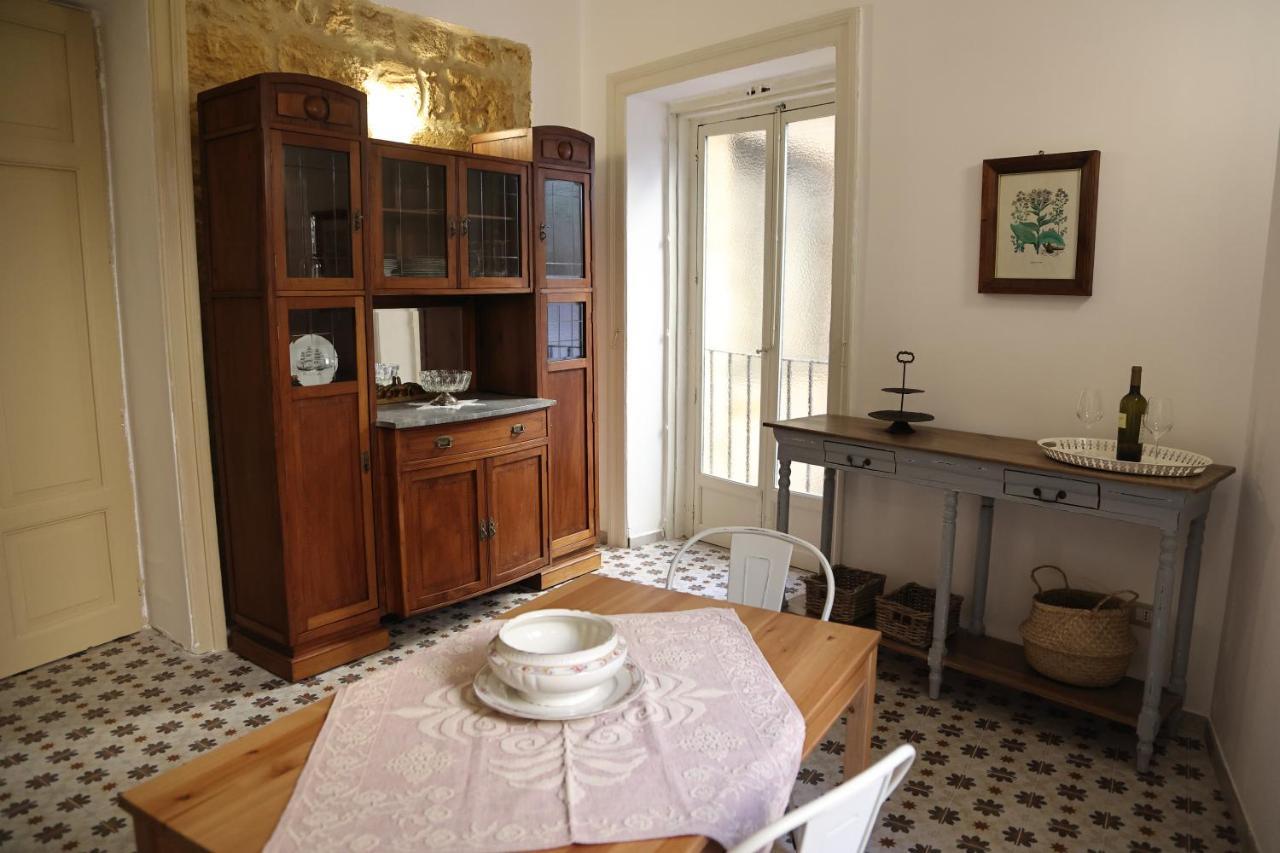 Charme In Centro - Tourist Rental أغريجنتو المظهر الخارجي الصورة