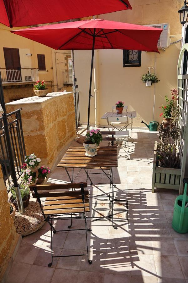 Charme In Centro - Tourist Rental أغريجنتو المظهر الخارجي الصورة
