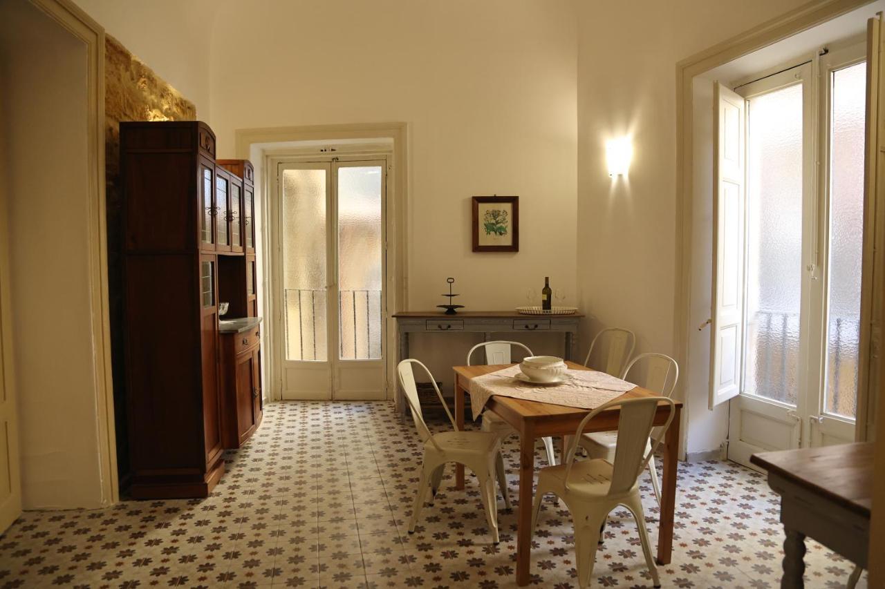 Charme In Centro - Tourist Rental أغريجنتو المظهر الخارجي الصورة